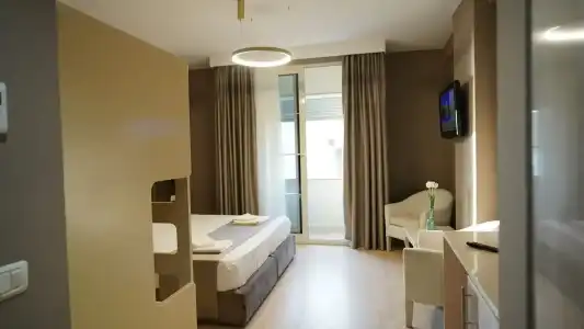 Majestic Apartment - 0