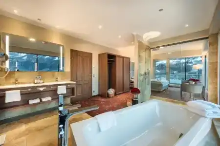 Norica - Thermenhotels Gastein Mit Dem Bademantel Direkt in Die Therme - 61