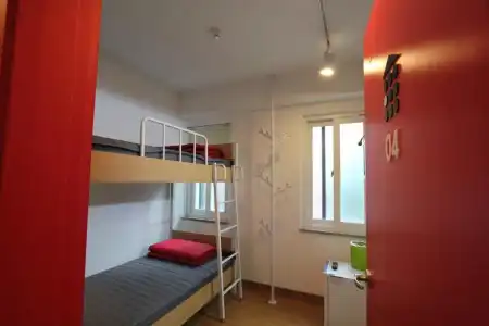 B my guesthouse - Hostel - 38