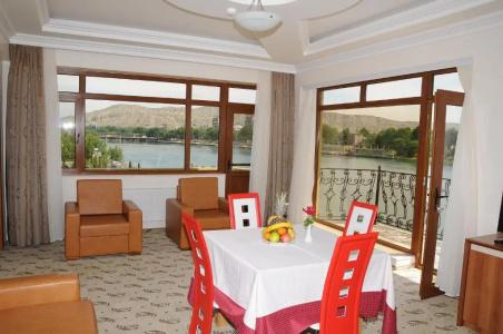 River Side - 29