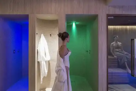 Europa Palace - 12