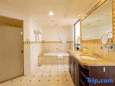 Roda Amwaj Suites - 107