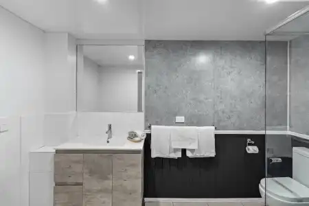 Montego Mermaid Beach Motel - 75