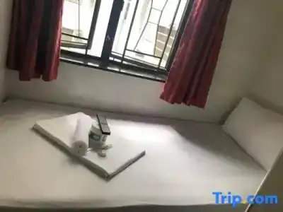 United Co-Operate Guest House - 13