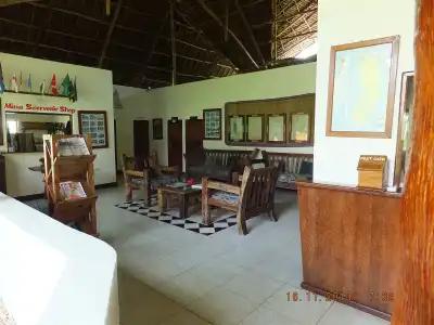Mnarani Beach Cottages - 5