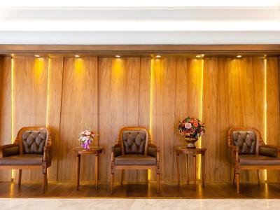 The Grand Sathorn - 33