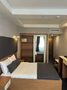 E5 Park - 22