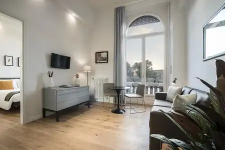 7Florence - 5