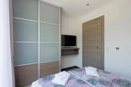 Montelux Apartments - 177