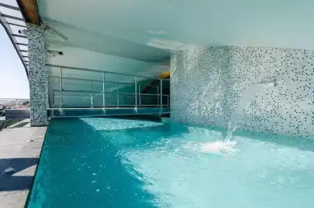Goldstar Apartments & Suites - 14