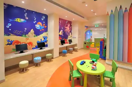 Alexander the Great Beach - 172