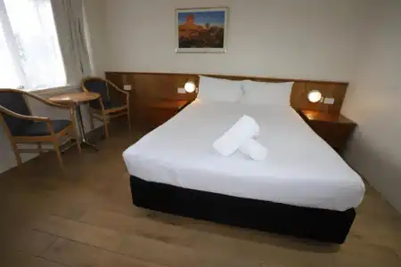 Reign Inn Newcastle - 135