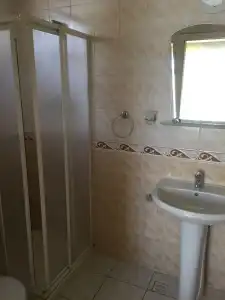 Kleopatra Saray - 6