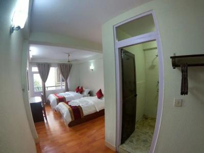 Om Tara Guest House - 31