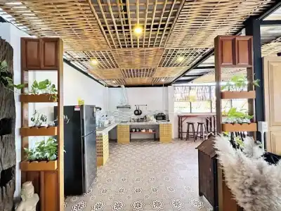 The Luna Hostel - 88