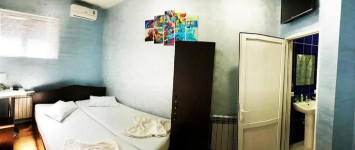 Domino Yerevan Hostel & Tours - 53