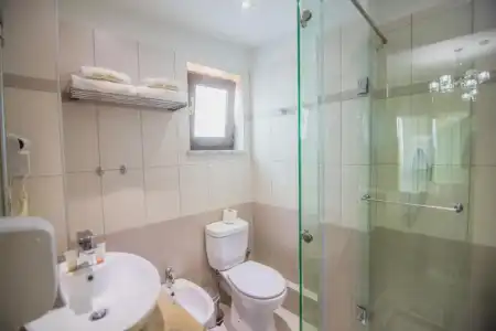 Christis Borova - 65