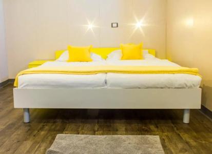 Botel Marina - Hostel - 37