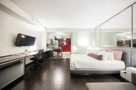 Beautiful Palms Place Suite - 463