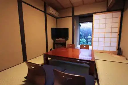 Inase Otsu Machiya Bed and Breakfast - 12
