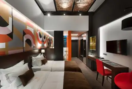 BANKHOTEL - 5