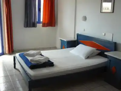 Leonidas Studios & Apartments - 45