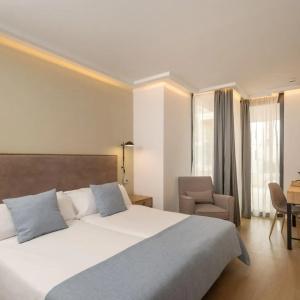 Kyrat Amarac Suites - 30