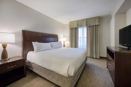 Hilton Garden Inn Durham Southpoint - 98