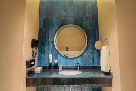 Ramada Plaza by Wyndham - 112