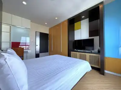 The Sunreno - 202