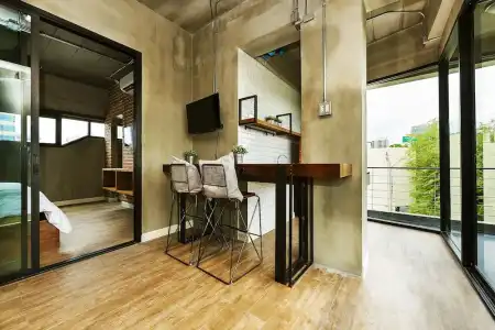 Rent V38 #420 Friendly - 32