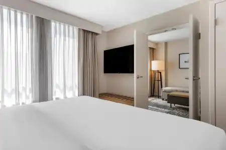 Sheraton Suites Old Town Alexandria - 114