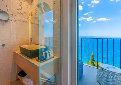 Bluesun Jadran - 107