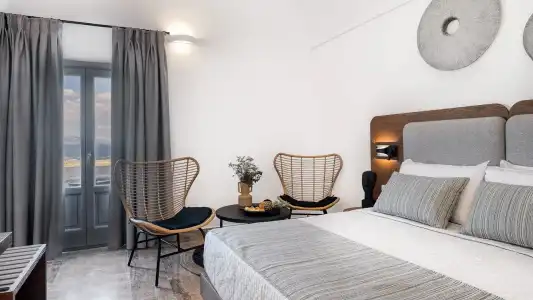 Volcanic Arc Suites - 75