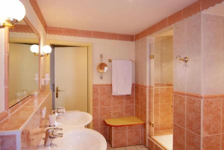 & Restaurant Sonne - 53