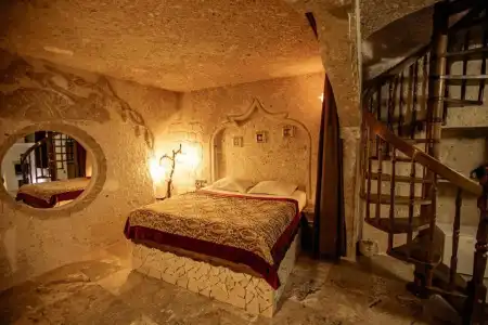 Oread Cave Suites - 165