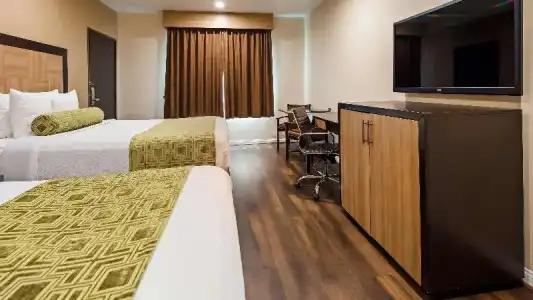 Best Western Plus Glendale - 23