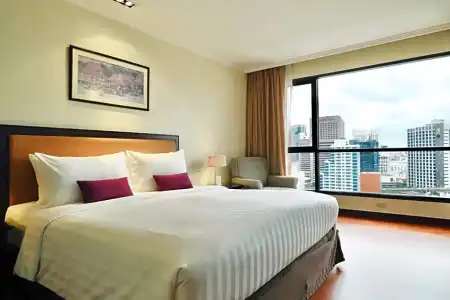 Bandara Silom Suites - 124