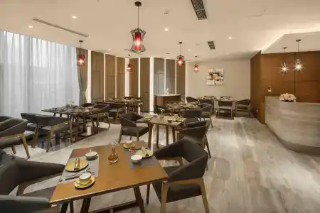 Holiday Inn Chengdu Airport by IHG - 51