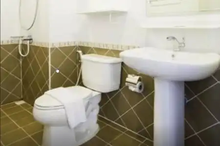 Clean Guesthouse - 6