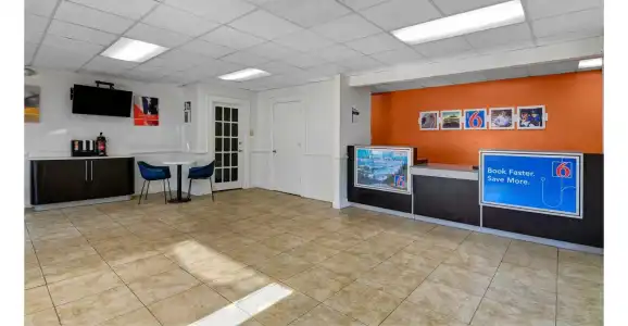 Motel 6 Atlanta, Ga - 48
