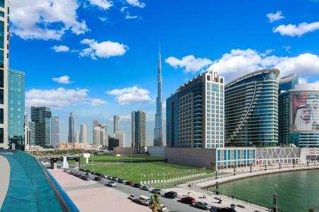Radisson Blu, Dubai Waterfront - 1