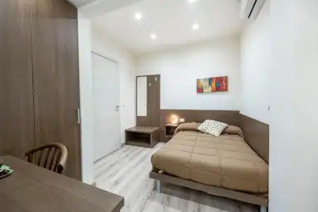 B&B Ambitious - 17