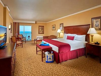 Plaza Resort & Spa - 11