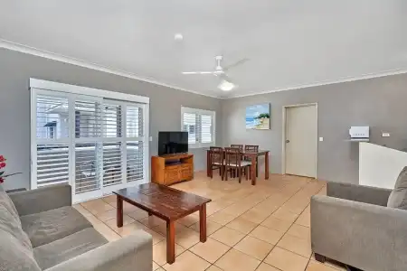 Cairns Reef Apartments & Motel - 49