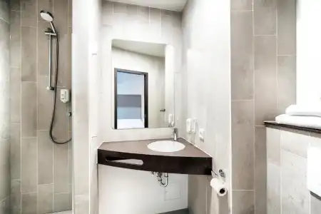 B&B Stuttgart-Neckarhafen - 28