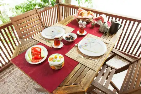 Orhan Kutbay'in Evi Turyolu Cafe Pansiyon - 9