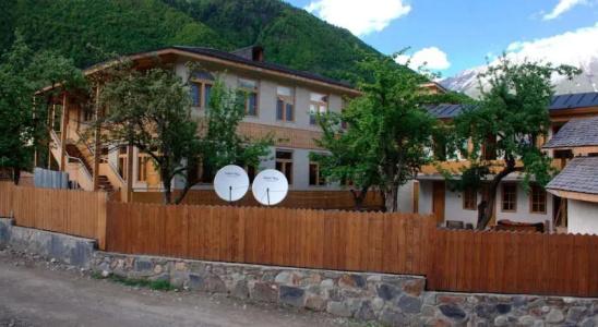 Meri's Guest house - 2