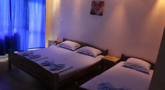 Edelvais Guest House - 1