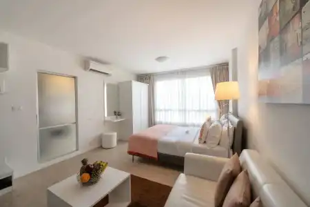 First Choice Suites by the Sea - 33
